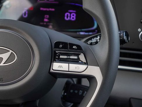 New 2026 Hyundai Elantra SE image 19