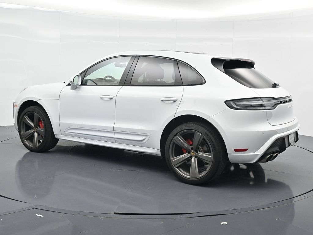 Certified 2026 Porsche Macan S AWD/4WD image 3