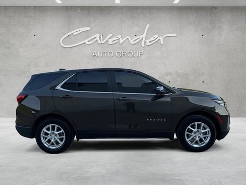 Used 2024 Chevrolet Equinox LT FWD image 17