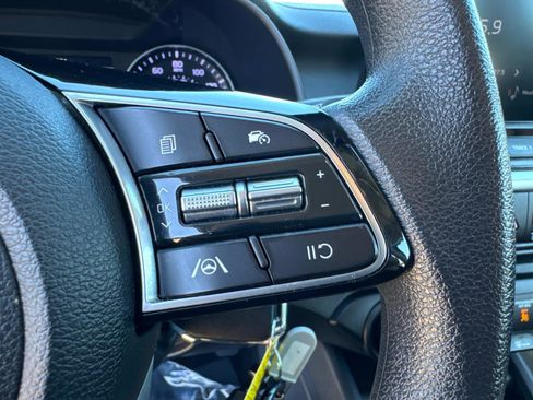 Used 2024 Kia Forte LXS image 28