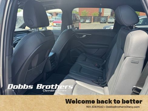 Used 2025 Audi Q7 3.0T Premium Plus image 15