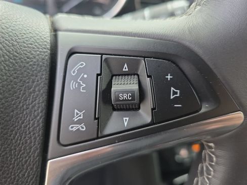 Certified 2022 Buick Encore Preferred w/ Safety Package FWD image 19