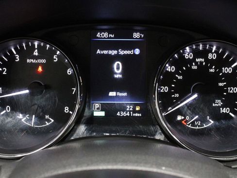 Used 2020 Nissan Rogue SL image 29