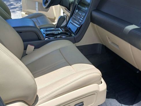 Used 2017 Lincoln Navigator L Reserve image 30