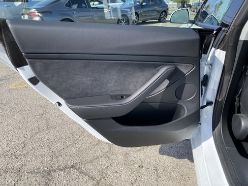Used 2023 Tesla Model 3 Standard Range RWD image 20