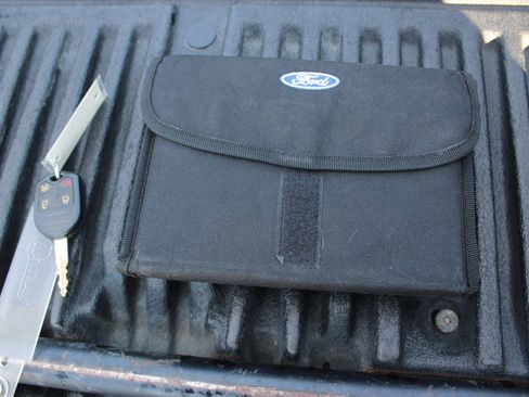 Used 2013 Ford F350 Lariat w/ Lariat Interior Pkg image 32