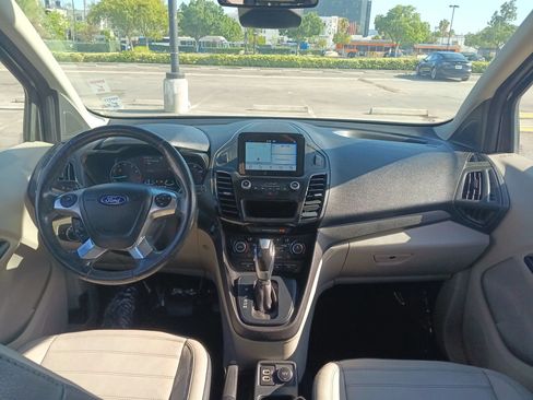 Used 2019 Ford Transit Connect Titanium w/ Titanium Premium Package FWD image 15