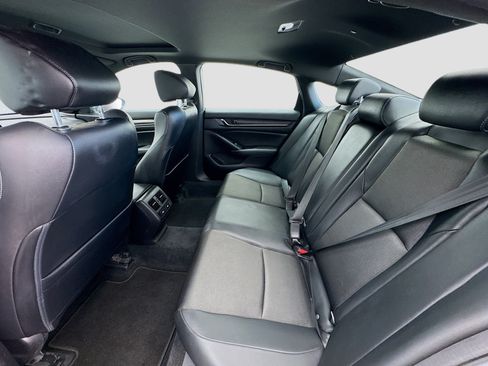 Used 2022 Honda Accord Sport image 16
