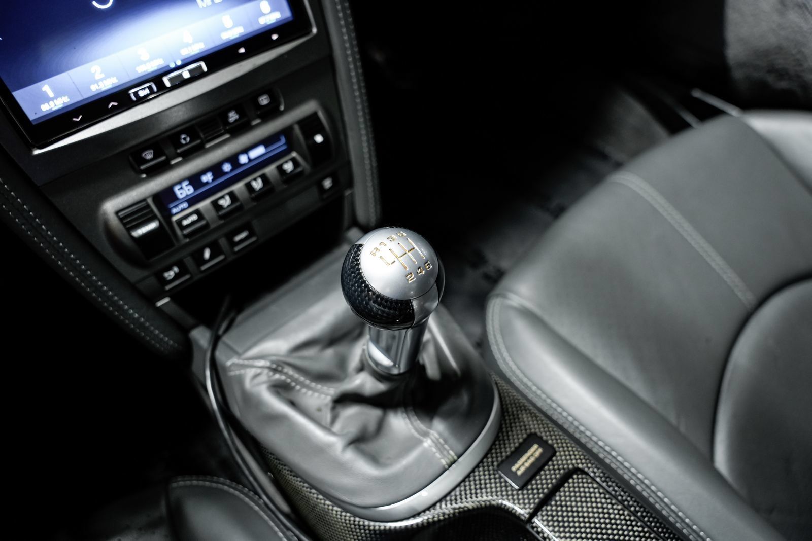 Used 2008 Porsche 911 Turbo AWD/4WD image 16