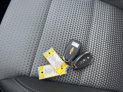 Used 2024 Chevrolet Trax LT w/ Driver Confidence Package image 29