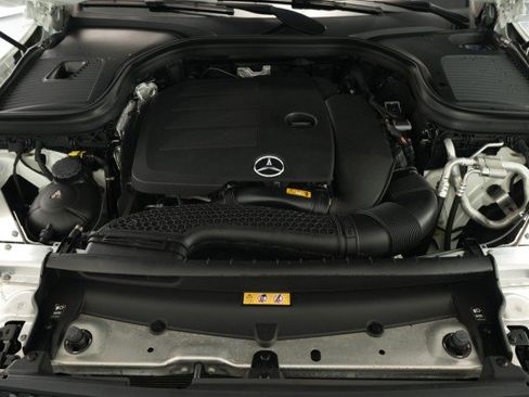 Used 2022 Mercedes-Benz GLC 300 4MATIC Coupe image 53