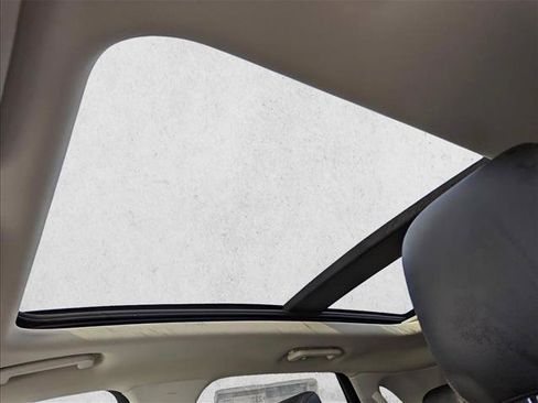 Used 2022 Ford Edge SEL w/ Convenience Package AWD/4WD image 17