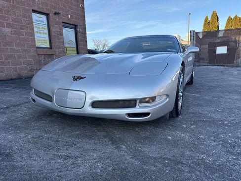 Used 2003 Chevrolet Corvette Z06 w/ Memory Package, 3 Drivers image 4