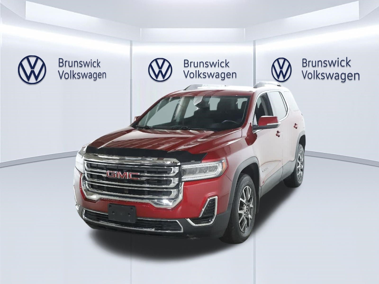 Used 2020 GMC Acadia SLE w/ Driver Convenience Package FWD image 1