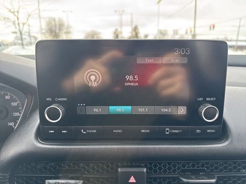 Certified 2023 Honda HR-V LX image 29