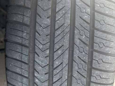 Used 2017 INFINITI QX50 2WD w/ Deluxe Touring Package image 21