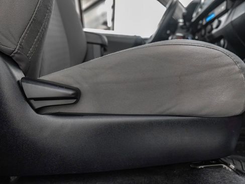 Used 2021 Toyota Tacoma SR image 30