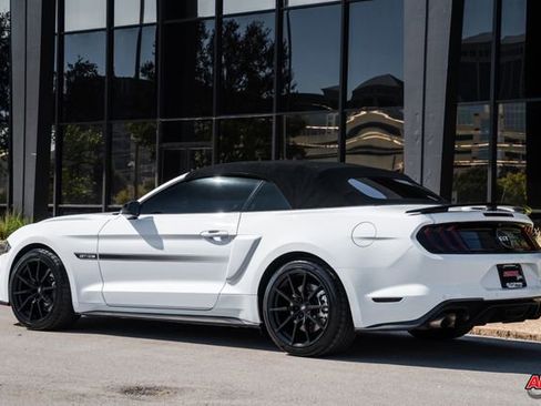 Used 2019 Ford Mustang GT Premium w/ Equipment Group 401A image 39