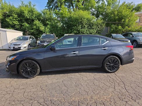 Used 2019 Nissan Altima 2.5 SL FWD image 3