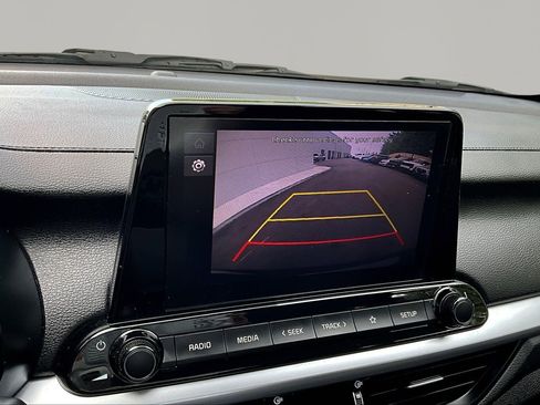 Certified 2023 Kia Forte LXS w/ LXS Technology Package FWD image 14