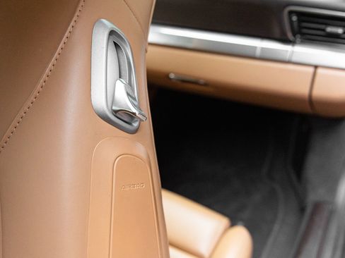 Certified 2019 Porsche 911 Turbo AWD/4WD image 31