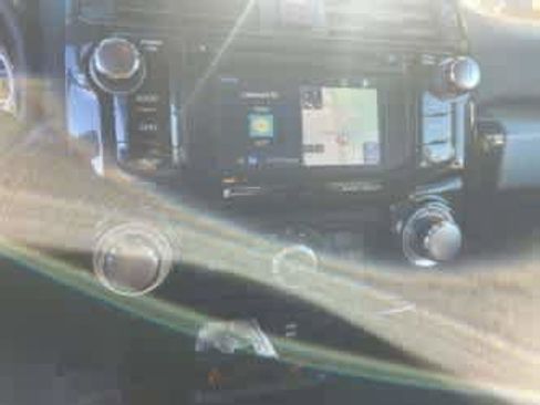 Used 2018 Toyota 4Runner TRD Off-Road Premium image 31