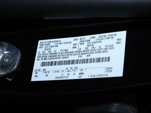 Used 2023 Lincoln Corsair Reserve w/ Equipment Group 201A AWD/4WD image 22