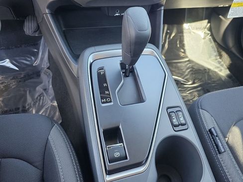 Certified 2025 Subaru Crosstrek 2.0i Premium image 30