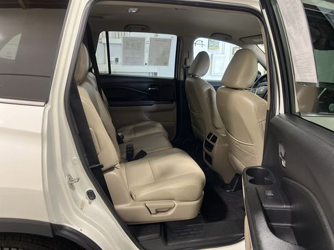 Used 2016 Honda Pilot EX image 27