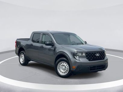 Used 2025 Ford Maverick XL