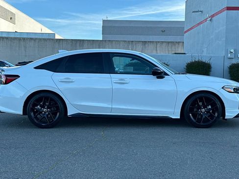 Used 2026 Honda Civic Sport image 6