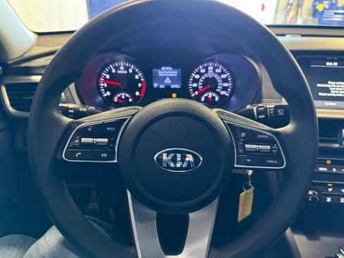 Used 2020 Kia Optima LX FWD image 19