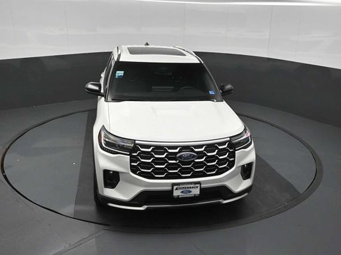 Certified 2026 Ford Explorer Platinum w/ LUX Leather Package AWD/4WD image 43