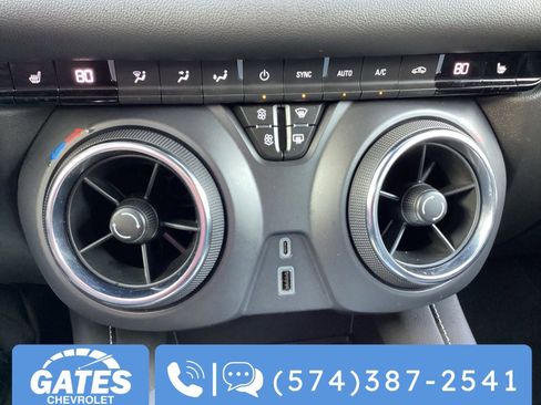 Used 2025 Chevrolet Blazer LT AWD/4WD image 22