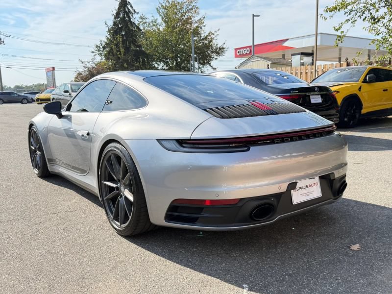 Used 2023 Porsche 911 Carrera T RWD image 8