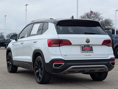 Used 2023 Volkswagen Taos SE image 4