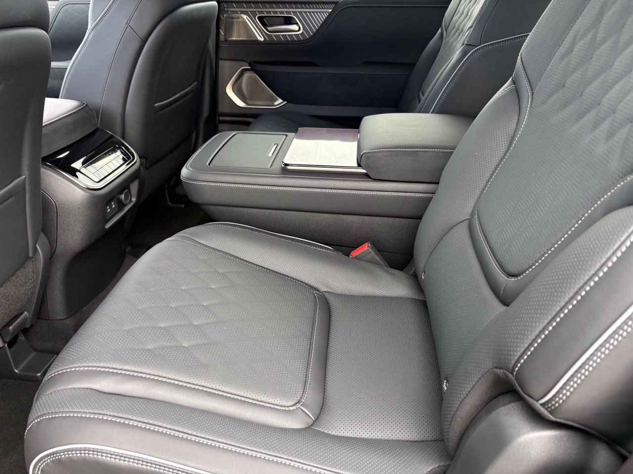New 2027 INFINITI QX80 Autograph AWD/4WD image 18
