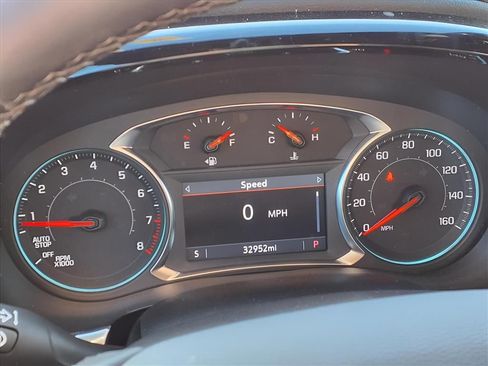 Used 2023 Chevrolet Traverse LT w/ LPO, Floor Liner Package image 18