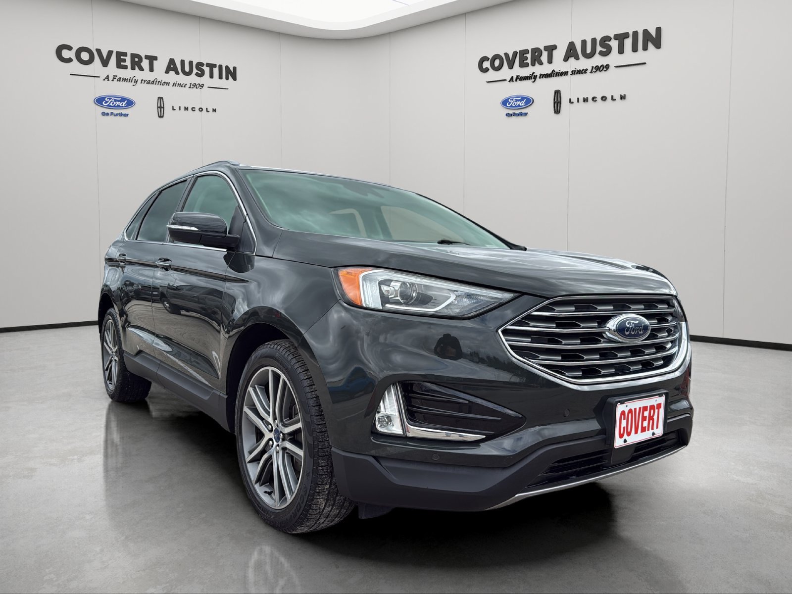 Used 2022 Ford Edge Titanium AWD/4WD image 7