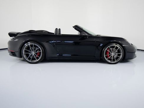 Certified 2021 Porsche 911 Carrera 4S image 12