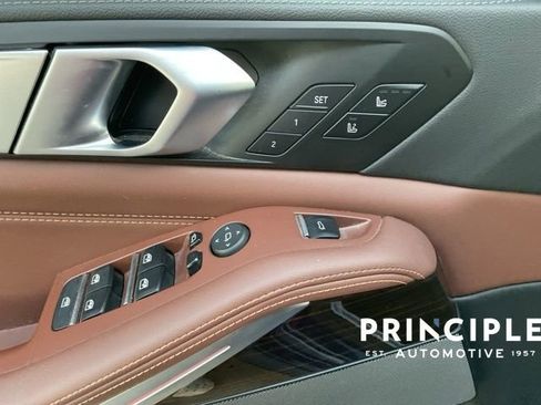 Used 2023 BMW X5 xDrive45e w/ Executive Package image 21