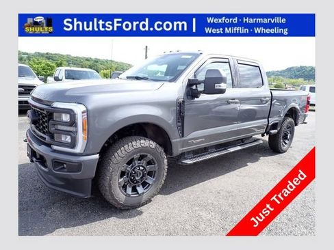 Used 2023 Ford F250 Lariat w/ Sport Appearance Package AWD/4WD image 1