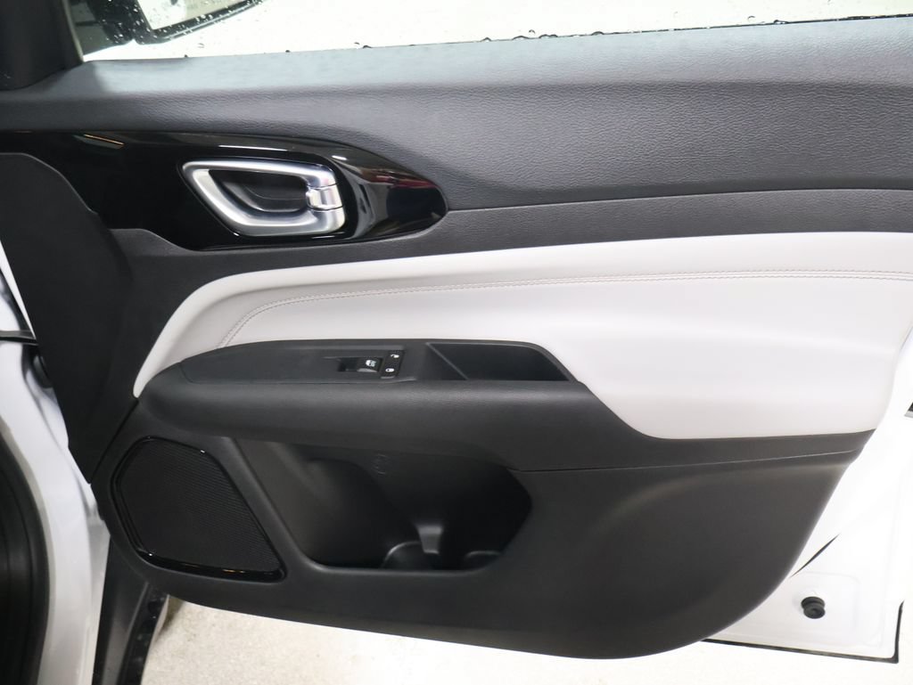 New 2026 Jeep Compass Limited AWD/4WD image 18