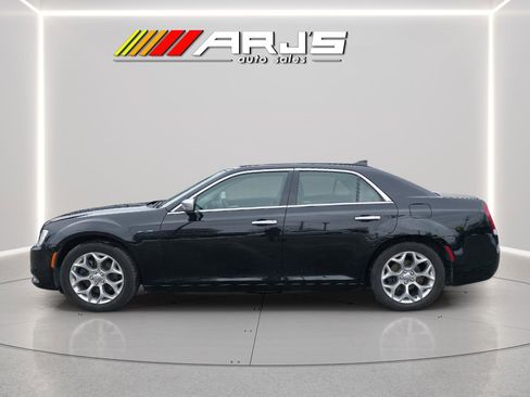 Used 2016 Chrysler 300 C Platinum w/ Safetytec Plus Group image 2