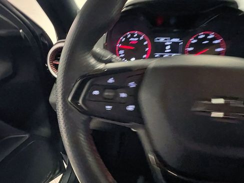 Used 2024 Chevrolet Trax RS FWD image 31