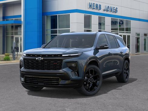 New 2026 Chevrolet Traverse RS image 6