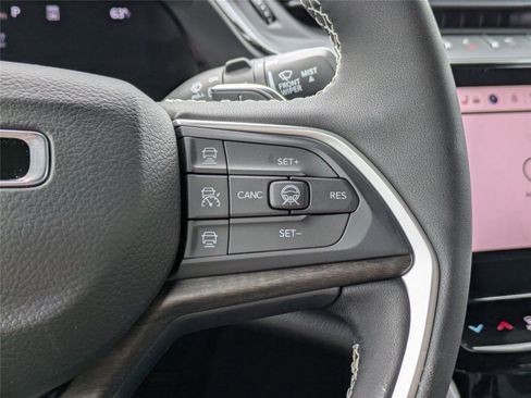 New 2026 Jeep Grand Cherokee Altitude AWD/4WD image 24