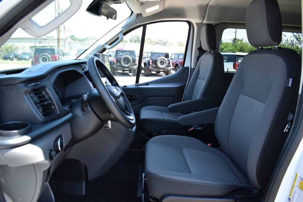 Certified 2025 Ford Transit 350 XLT RWD image 28