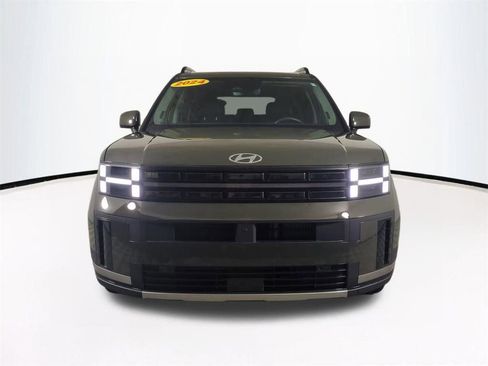 Used 2024 Hyundai Santa Fe Limited image 3