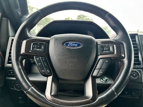 Used 2021 Ford Expedition Limited AWD/4WD image 37